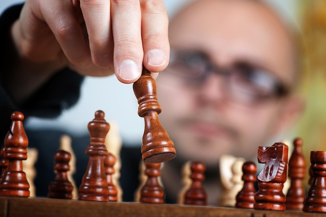 Wie investiere ich clever in Immobilien ohne viel Risiko?